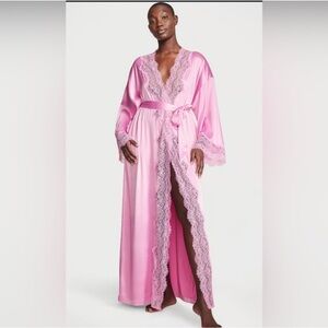Victoria secret pink robe,Size S